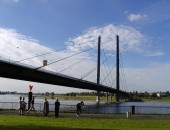 Düsseldorf: Brücke