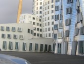 Düsseldorf: Moderne Gebäude