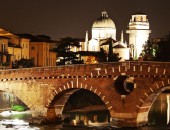 Verona bei Nacht