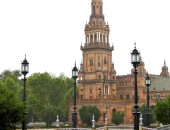 Sevilla, Turm am Plaza Espana