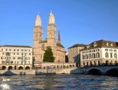 Der Grossmunster Zurich: Grossmunster
