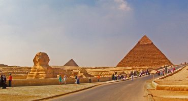 Nach den Buddhas von Bamiyan auch die Pyramiden von Gizeh?