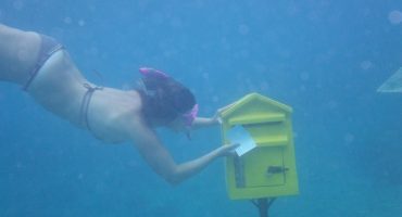 Unterwasserpost und Vulkanbriefkasten: Schöne Grüße aus Vanuatu!
