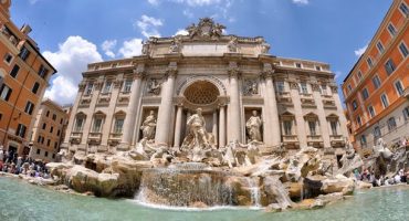 Trevi-Brunnen in Rom wird restauriert
