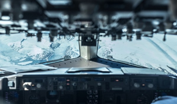cockpit6