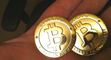 Bitcoins gegen Vielfliegermeilen