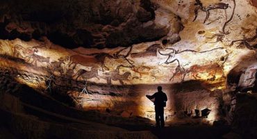 Frankreicht eröffnet Kopie der prähistorischen Chauvet-Höhle