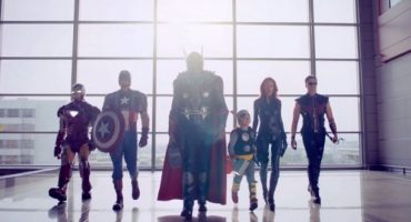 Pegasus fliegt mit den Avengers