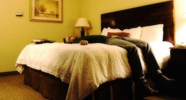 Airbnb-Tweets: Verspielt oder unheimlich?