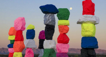 Bunte Felsen in der Wüste bei Las Vegas