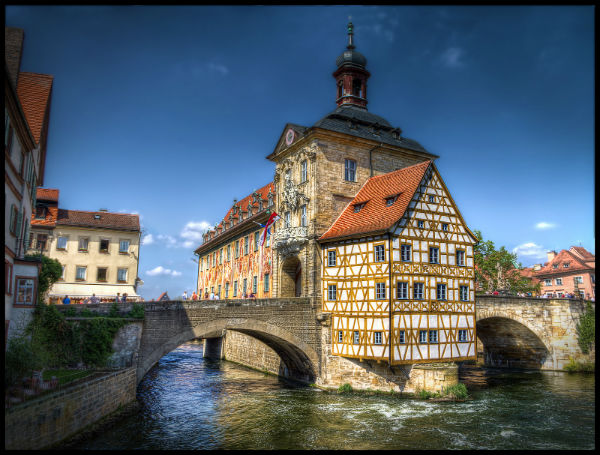 Früher machten die Hochwasser der Regnitz der Stadt Bamberg zu schaffen, heute gilt der Hochwasserschutz hier als "wasserdicht".